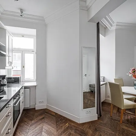 Center - Cozy And Bright - Dobra 11 Appartement *