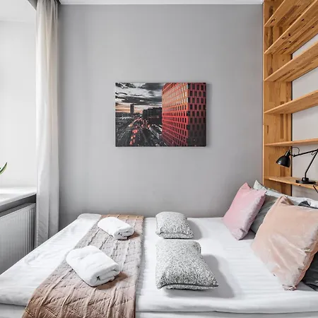 Center - Cozy And Bright - Dobra 11 Warsaw